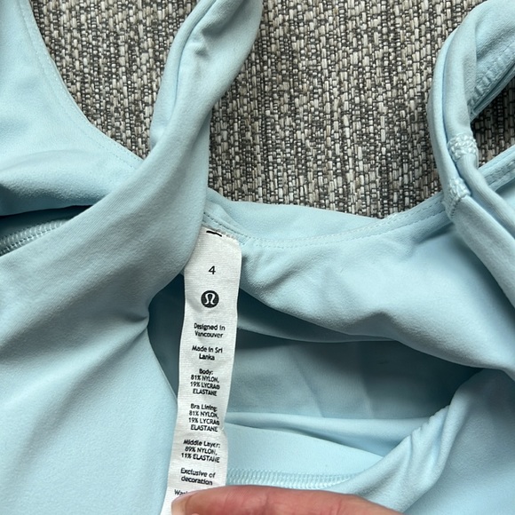 Lululemon Align Tank Womens Size 4 - Picture 2 of 3